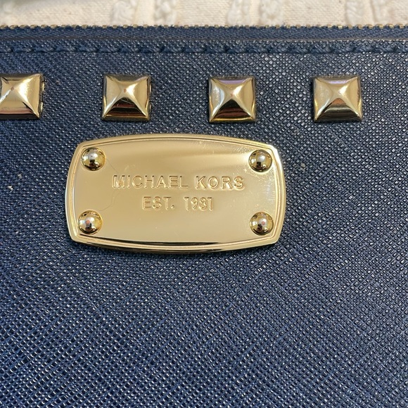 Michael Kors studded wristlet purse - Picture 11 of 11